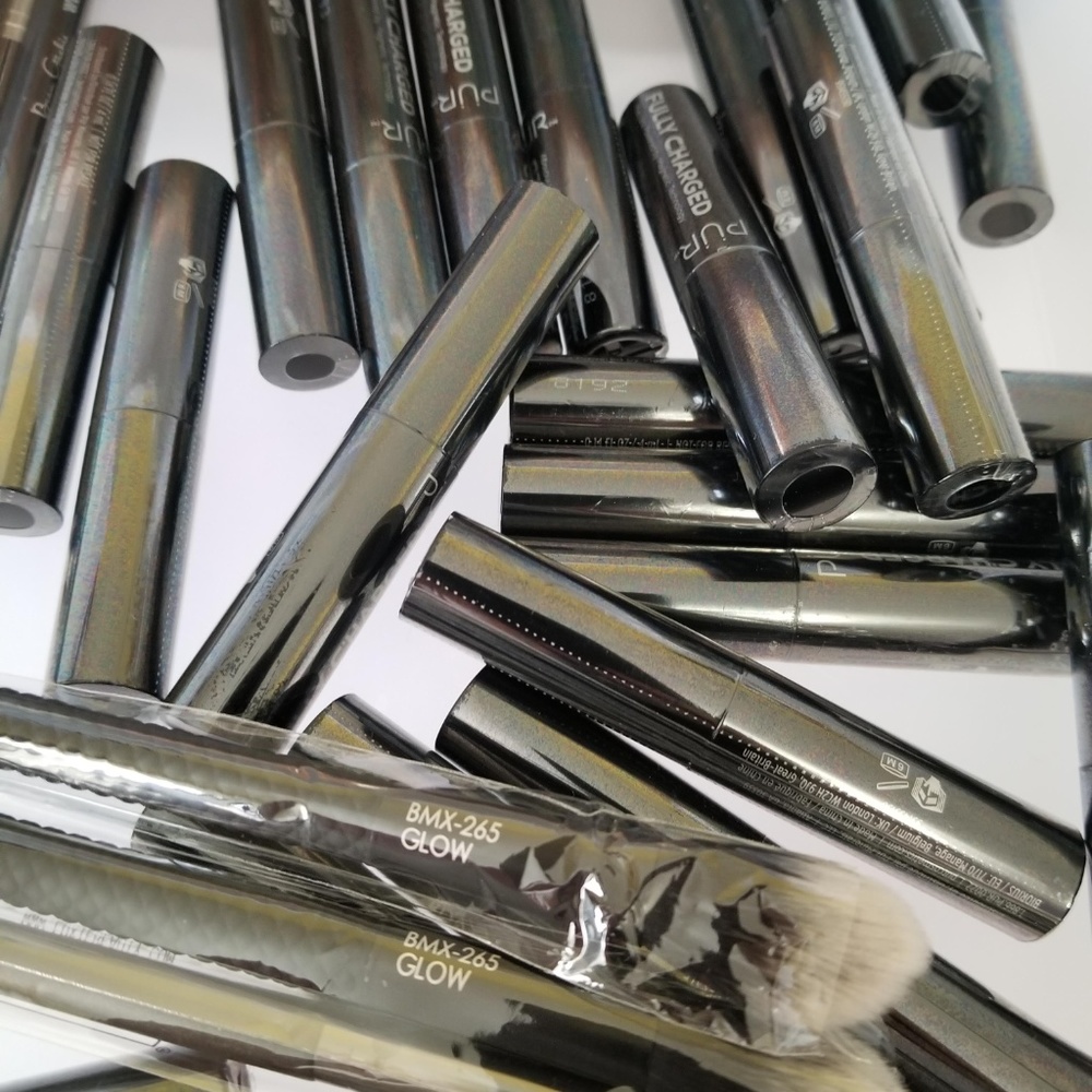 100 Makeup Cosmetics LOT Ipsy Birchbox Glossybox - Picture 6 of 8